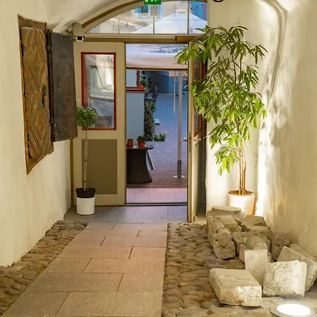 Meriton Old Town Garden 4* Tallinn