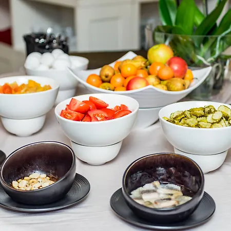 Meriton Old Town Garden Hotel Reval