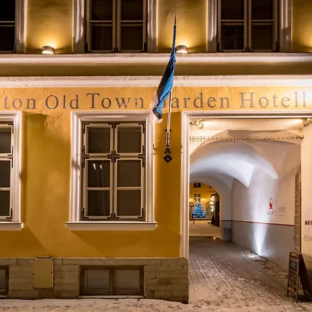 Meriton Old Town Garden 4*