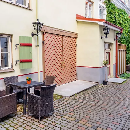 Hotelli Meriton Old Town Garden Tallinna