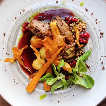 メリトン オールド タウン ガーデン 4*