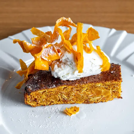 Meriton Old Town Garden