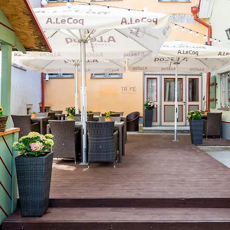 メリトン オールド タウン ガーデン ホテル 4*