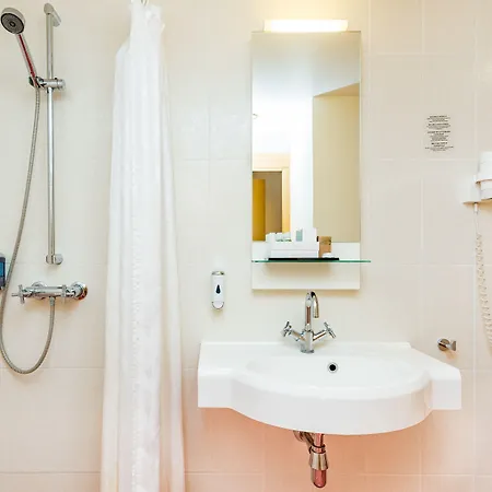 Meriton Old Town Garden Tallinn