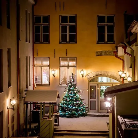 Meriton Old Town Garden Hotel Tallinn