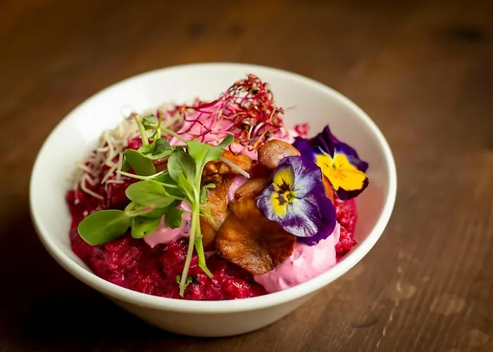 Hotell Meriton Old Town Garden