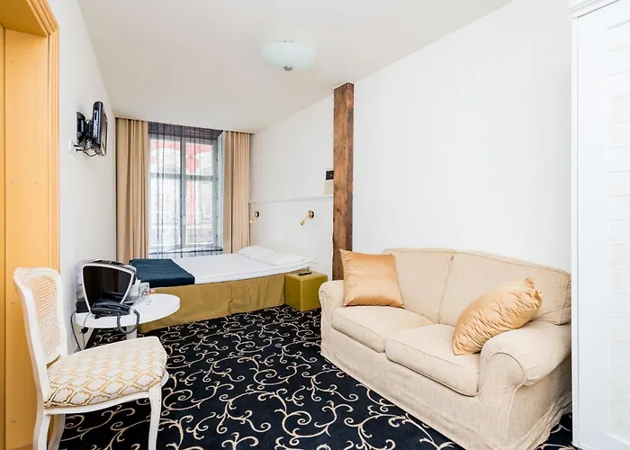 Hotell Meriton Old Town Garden