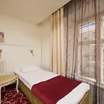 Meriton Old Town Garden 4* Tallinn