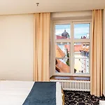 Meriton Old Town Garden Hotel Tallinn