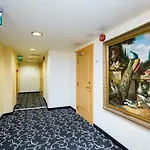 Hotel Meriton Old Town Garden Tallinn