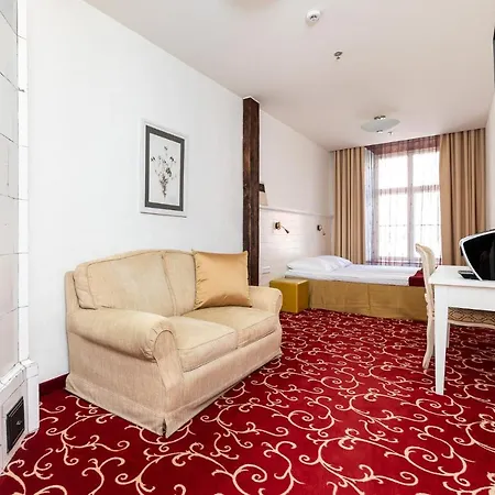 Meriton Old Town Garden Hotel Reval